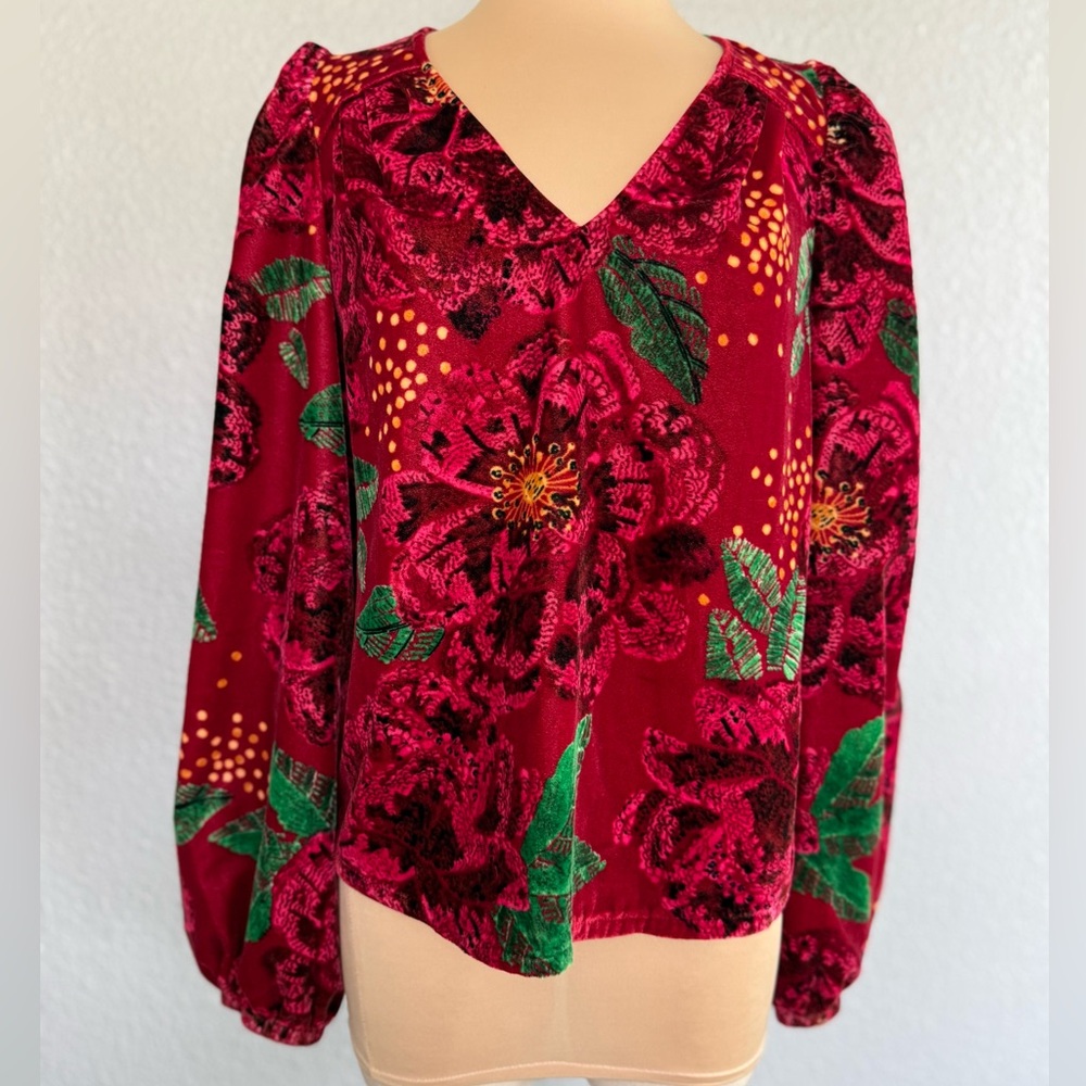 Maison D'Amelia Velvet Floral Puff Sleeve Blouse Size Small